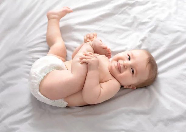 Diapers and Infant Health: Navigating the Risks and Safe Practices for Your Baby's Health"