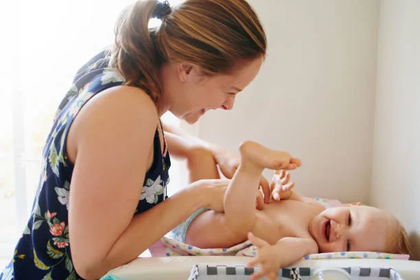 Diapers and Infant Health: Navigating the Risks and Safe Practices for Your Baby's Health"